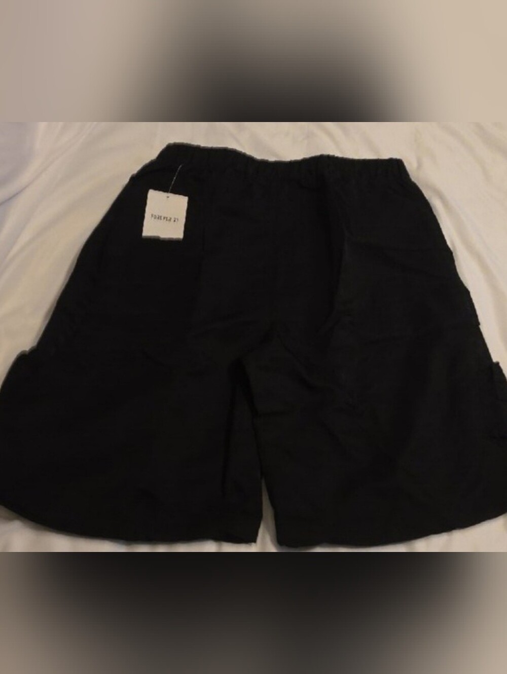 Forever 21 Black Elastic Waist Shorts Cargo Bermuda Womans Medium NWT - Picture 4 of 5